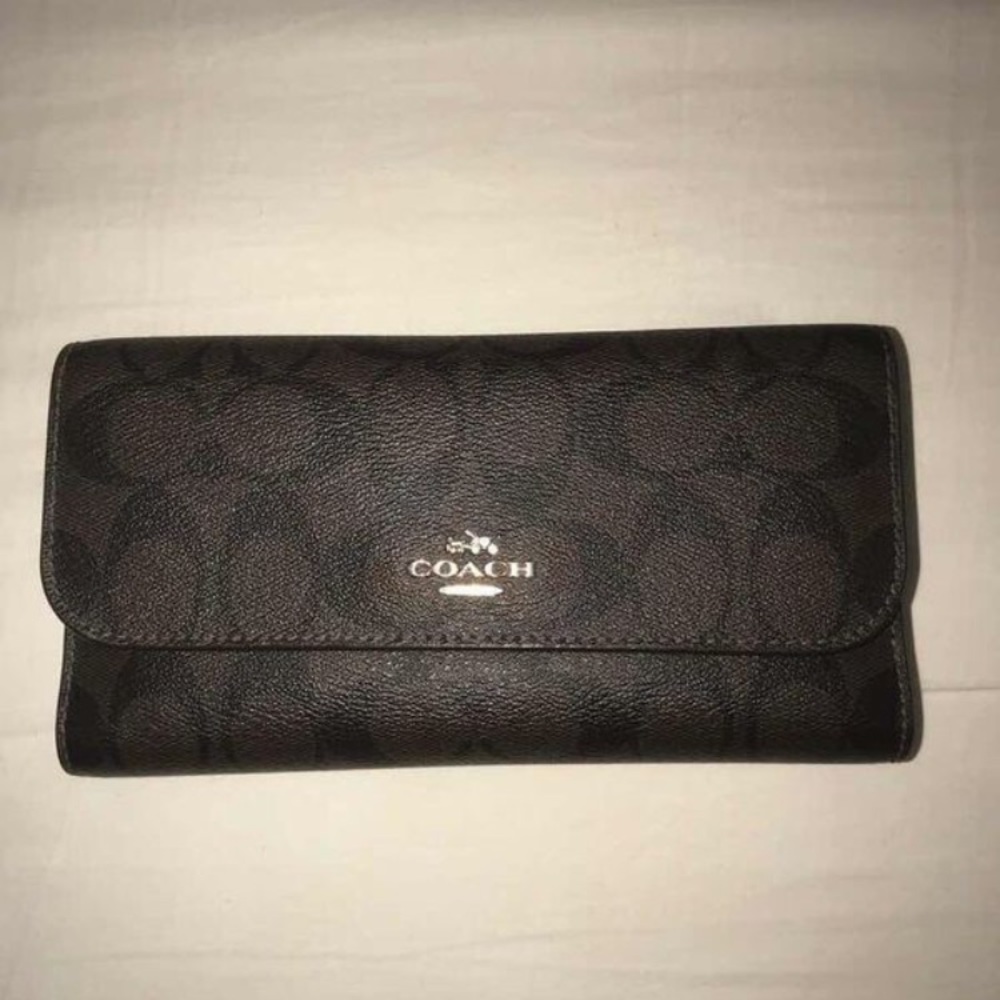 Coach wallet